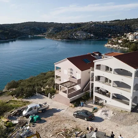 Filip Apartment Marina