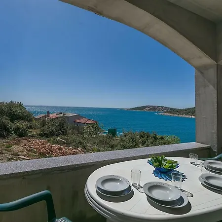Filip Apartment Marina